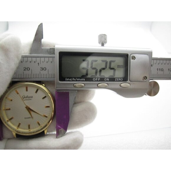 Women Galaxie by Elgin Quartz WR Analog 35mm Round Watch (H949) \